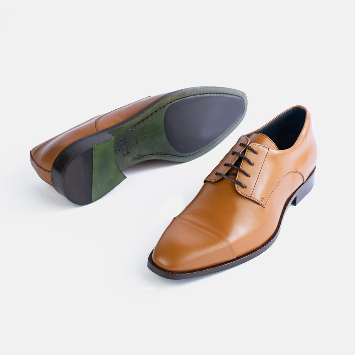 herresko i cognac farve