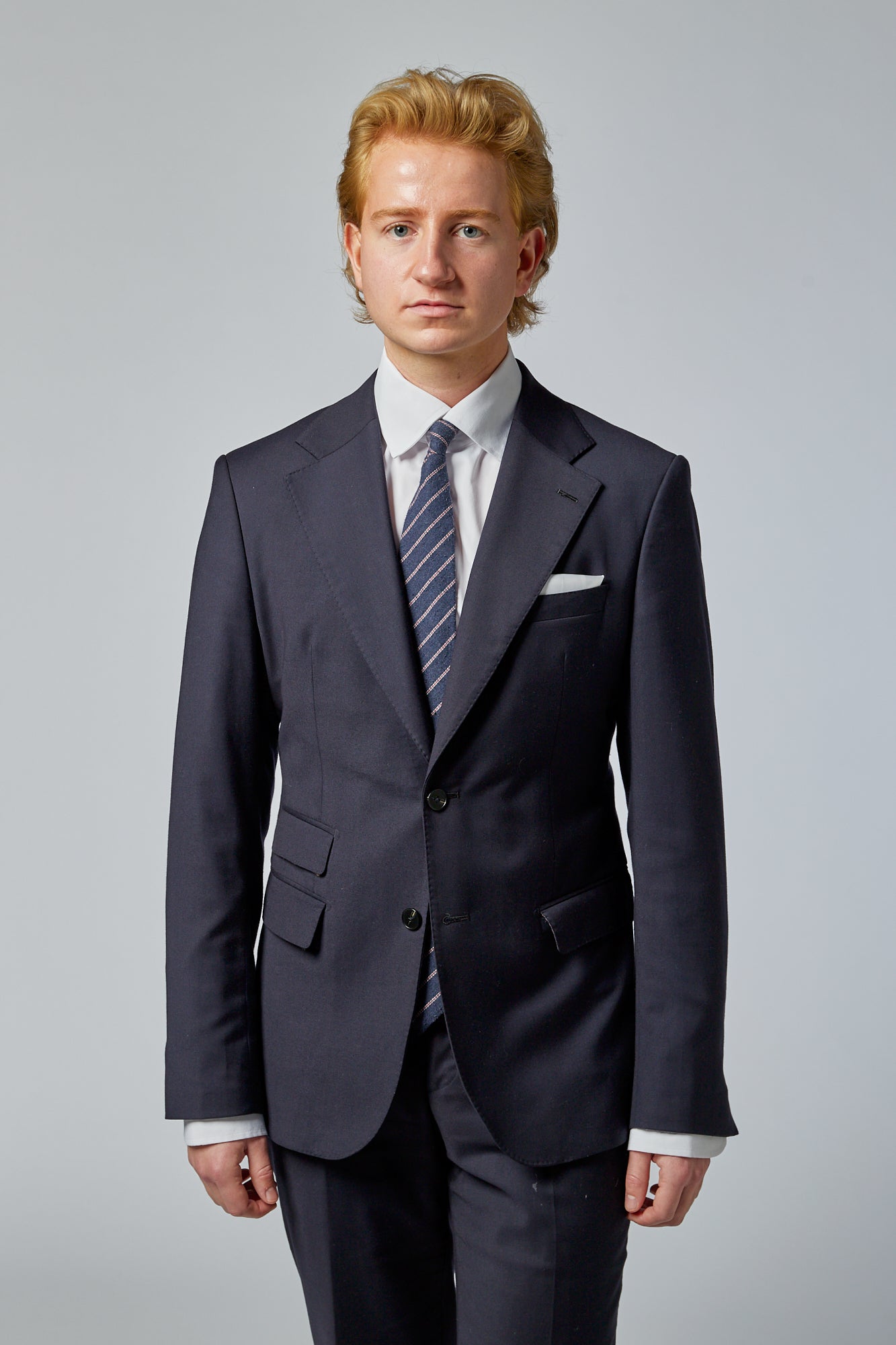 skræddersyet jakkesæt i navy metervare
