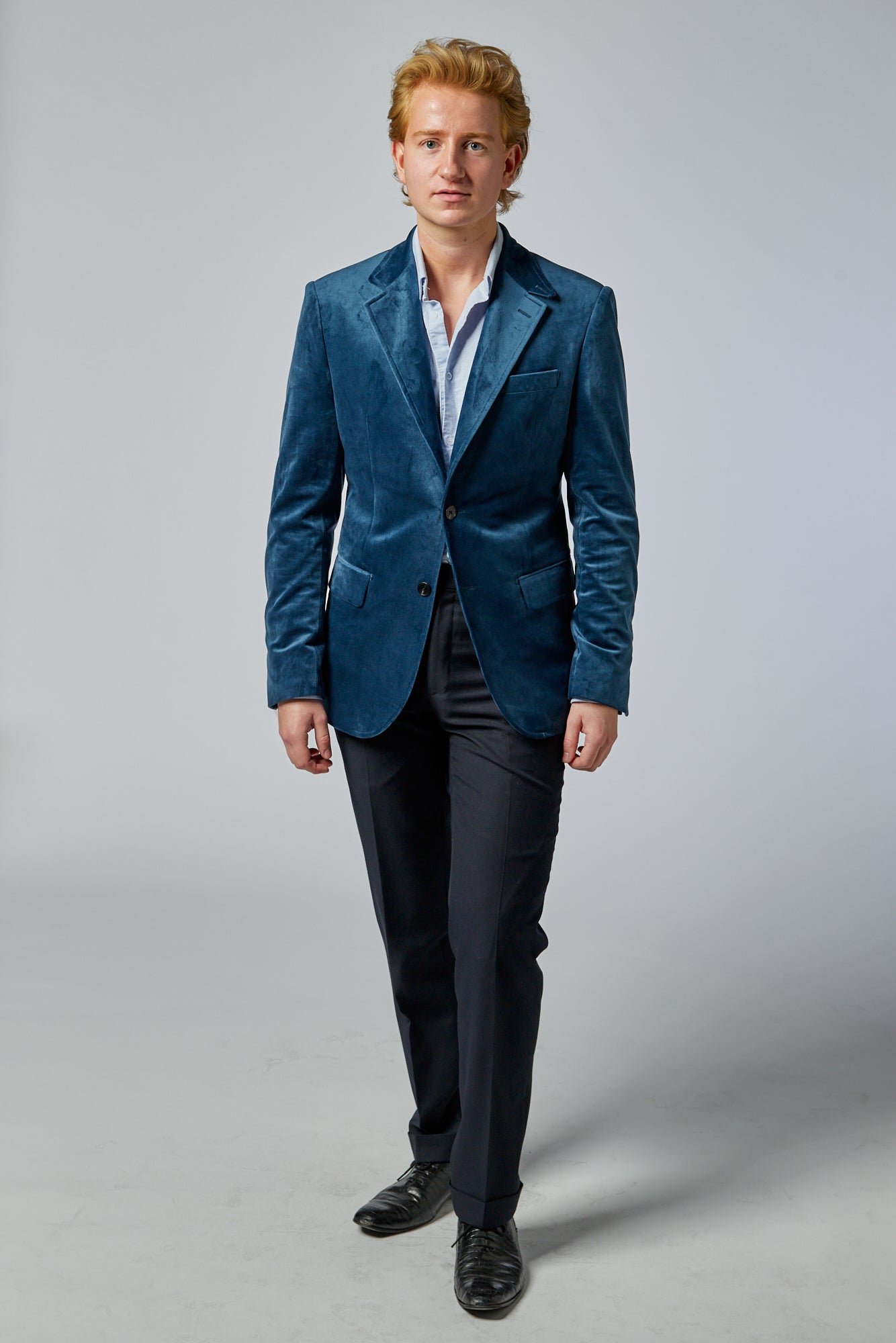 styling med velour blazer fra TailorMate